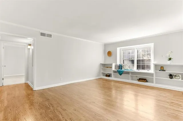 $209,900 | 61 Lamsden Lane Northwest, Atlanta, GA 30327