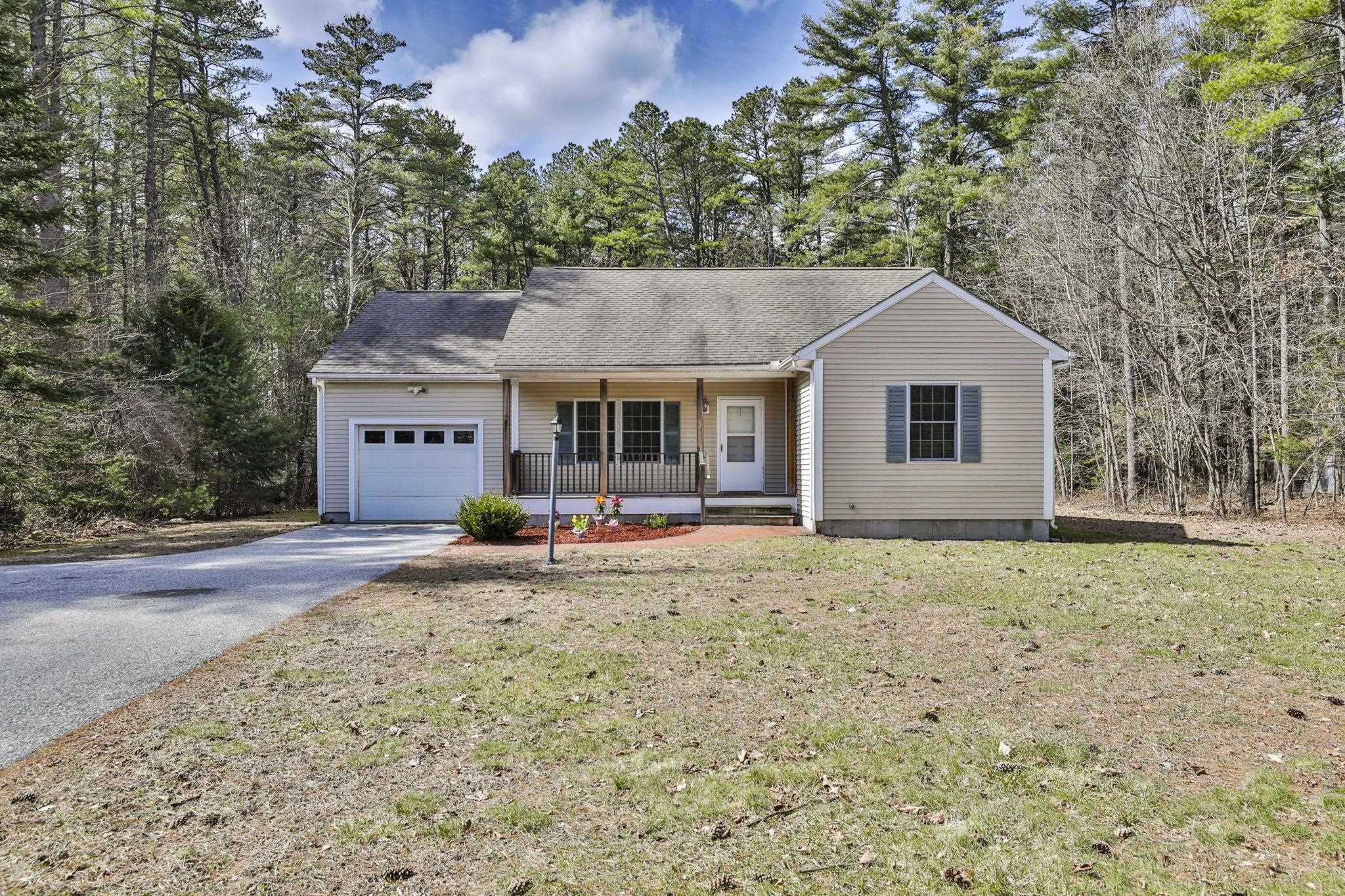 105 Mountain Road Concord, NH 03301 - Photo 1 of 31