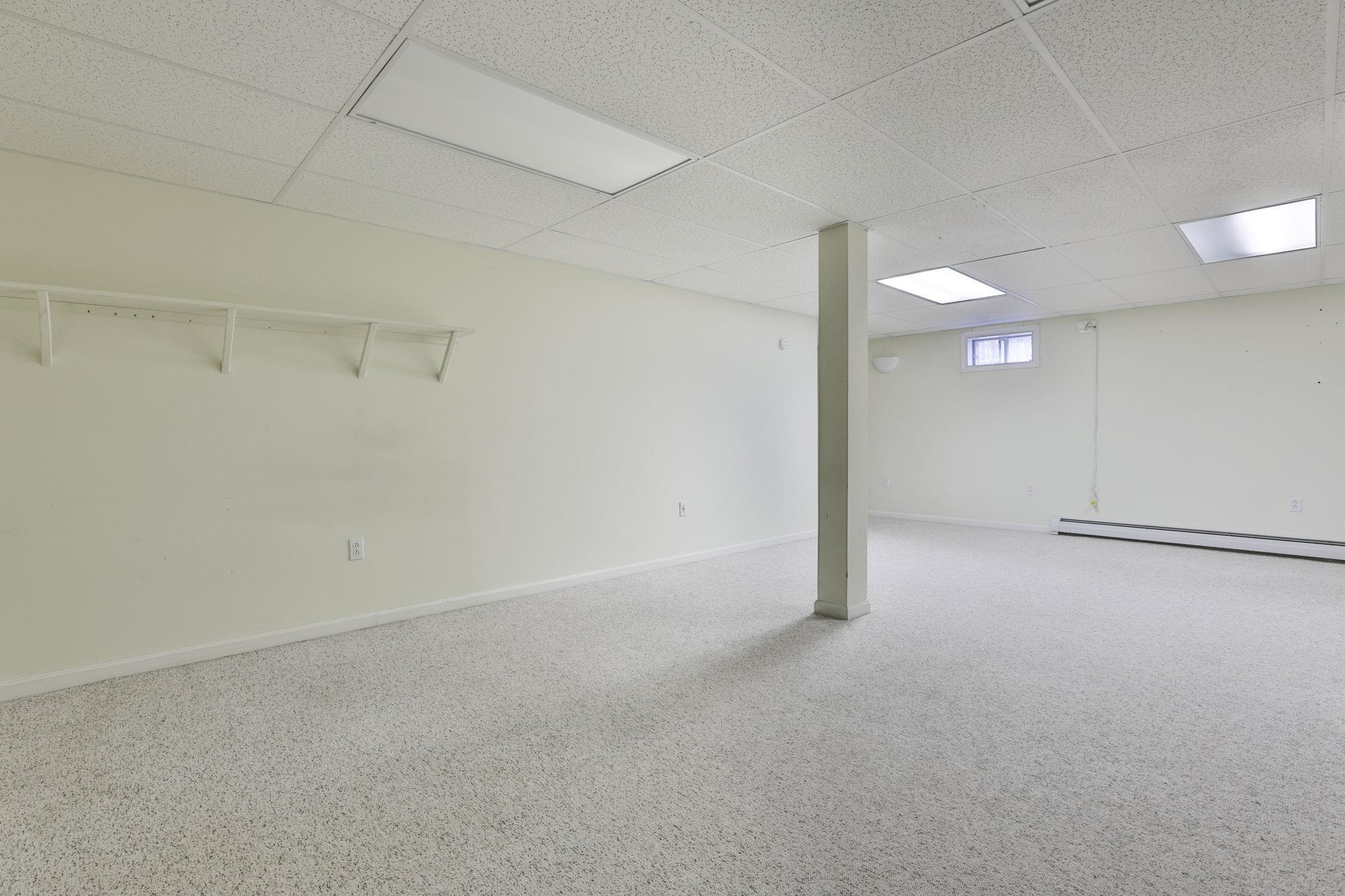 105 Mountain Road Concord, NH 03301 - Photo 16 of 31