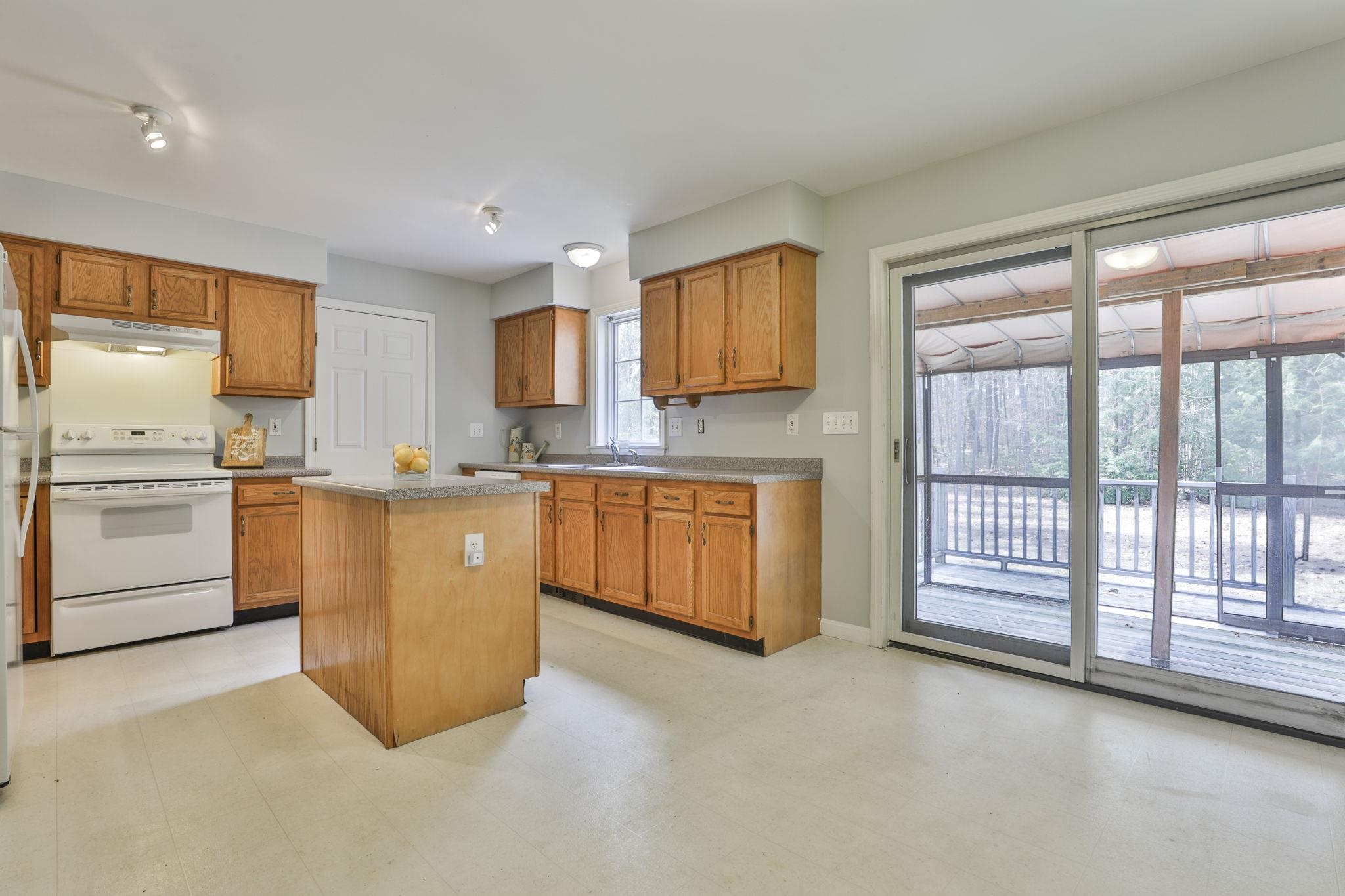 105 Mountain Road Concord, NH 03301 - Photo 26 of 31