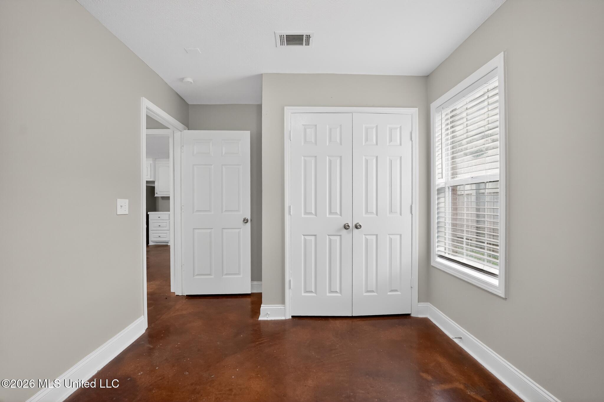 215 David Street Pearl, MS 39208 - Photo 11 of 15 13_215_David_St-Bedroom-7592