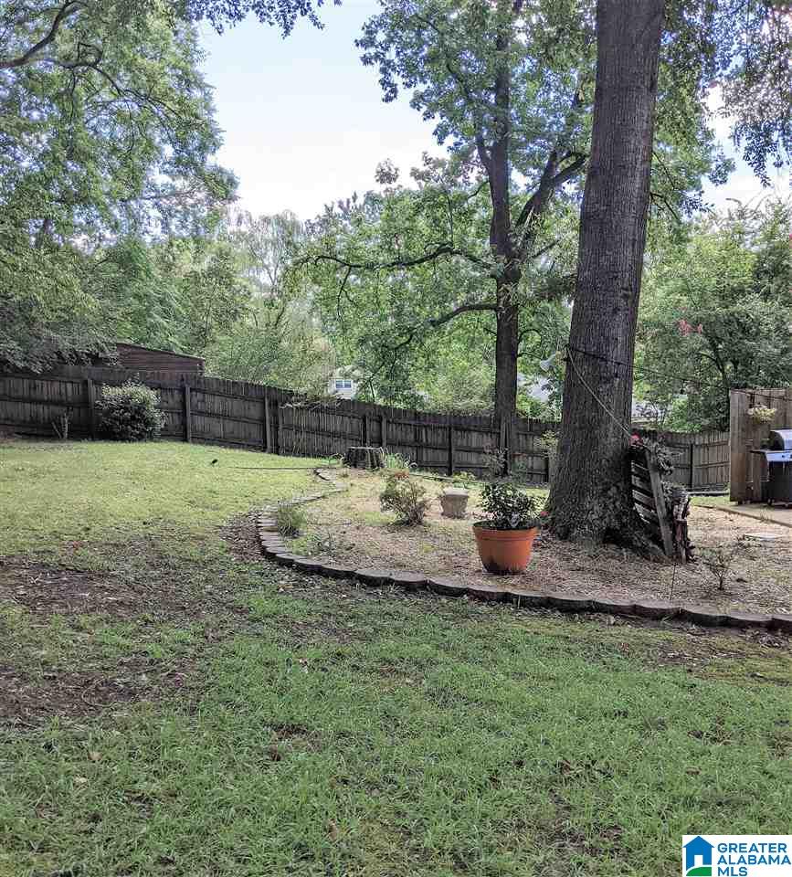205 Garrison Road Gardendale, AL 35071 - Photo 3 of 24