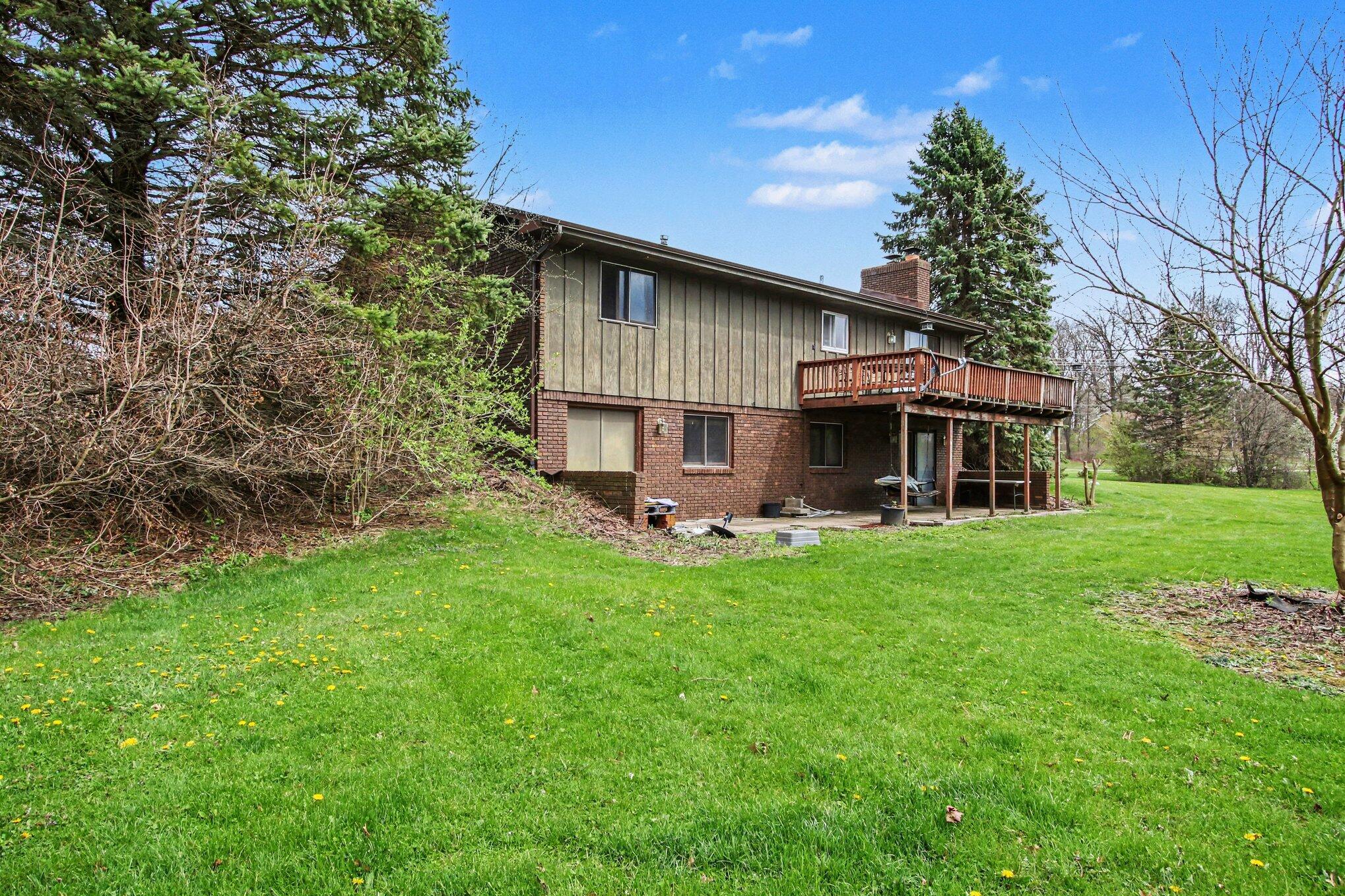 130 South 725 West Crown Point, IN 46307 - Photo 18 of 25 2038x1359