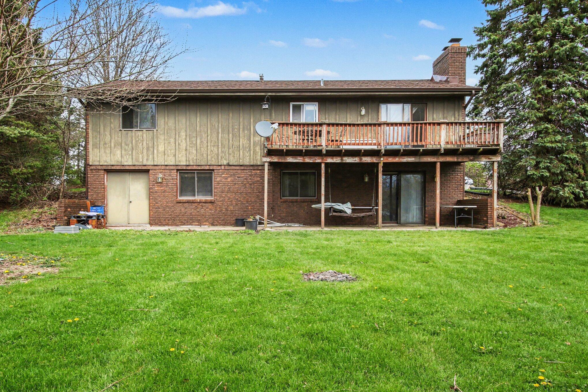 130 South 725 West Crown Point, IN 46307 - Photo 21 of 25 2038x1359