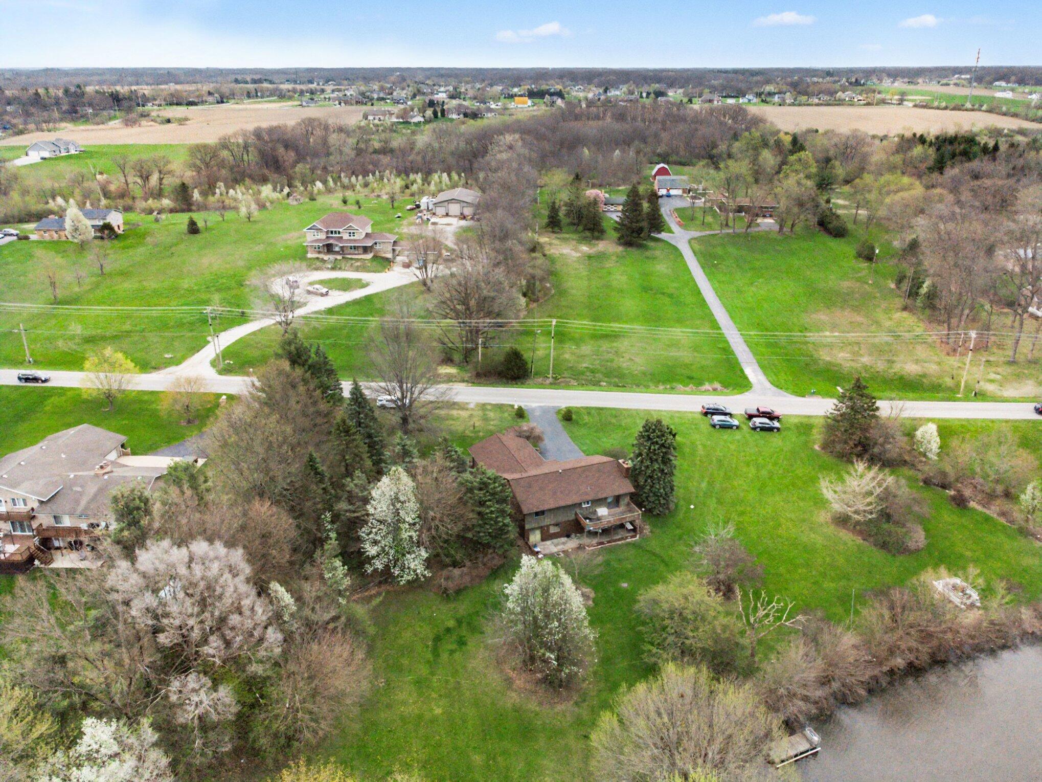 130 South 725 West Crown Point, IN 46307 - Photo 4 of 25 2038x1529