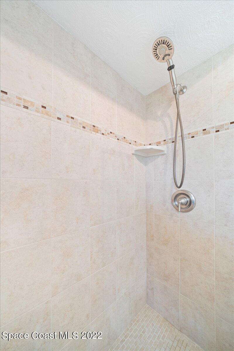 3450 Weber Road Malabar, FL 32950 - Photo 20 of 64 Master Bath