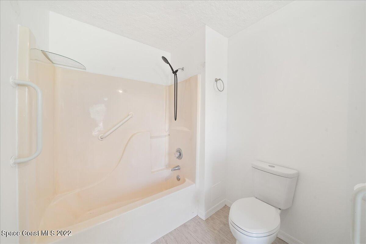 3450 Weber Road Malabar, FL 32950 - Photo 42 of 64 In Law master bath