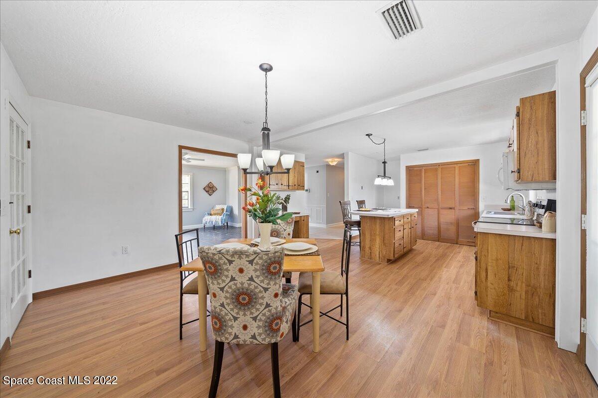 3450 Weber Road Malabar, FL 32950 - Photo 10 of 64 Light and Bright