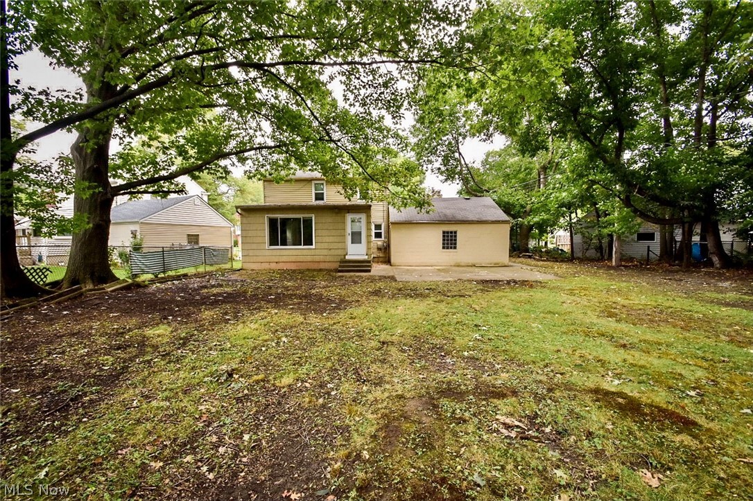 1154 Clifford Road Cleveland, OH 44121 - Photo 25 of 25