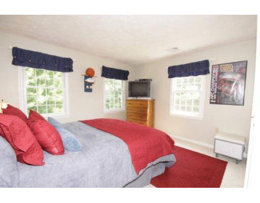 11 Jefferson Road Franklin, MA 02038 - Photo 9 of 20 Gallery Image 9