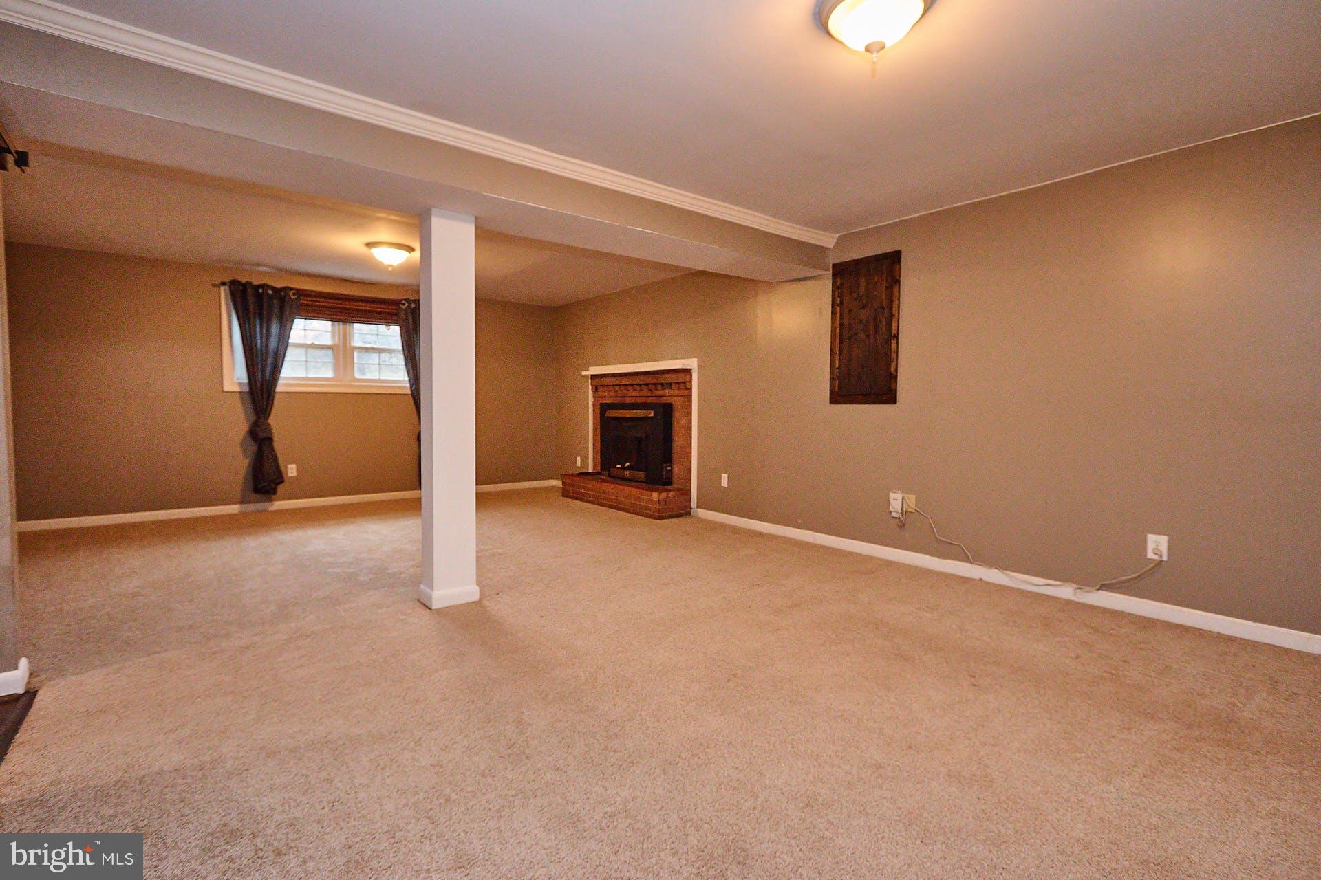 7806 Ontario Road Gainesville, VA 20155 - Photo 22 of 33