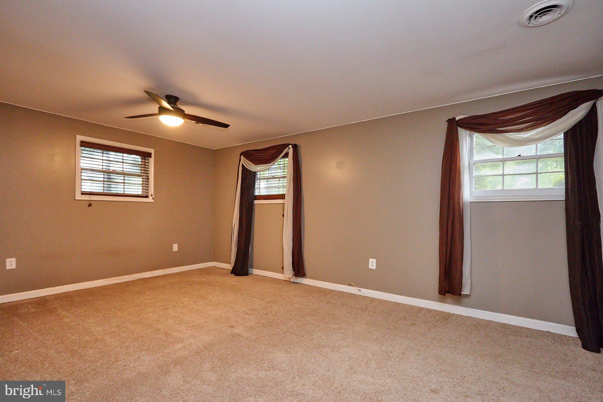 7806 Ontario Road Gainesville, VA 20155 - Photo 25 of 33