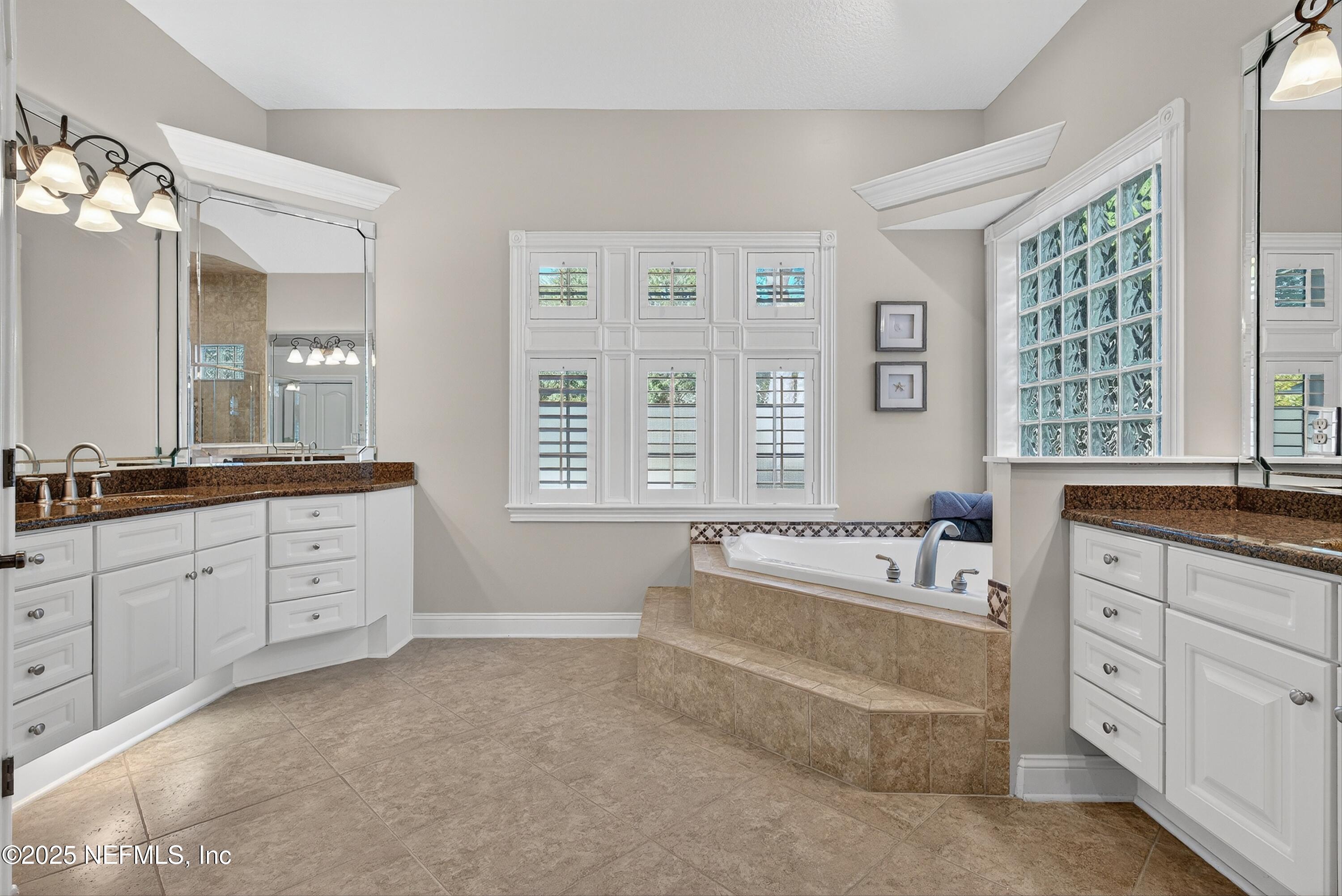 365 North Lombardy Loop St. Johns, FL 32259 - Photo 31 of 90 Primary Bathroom