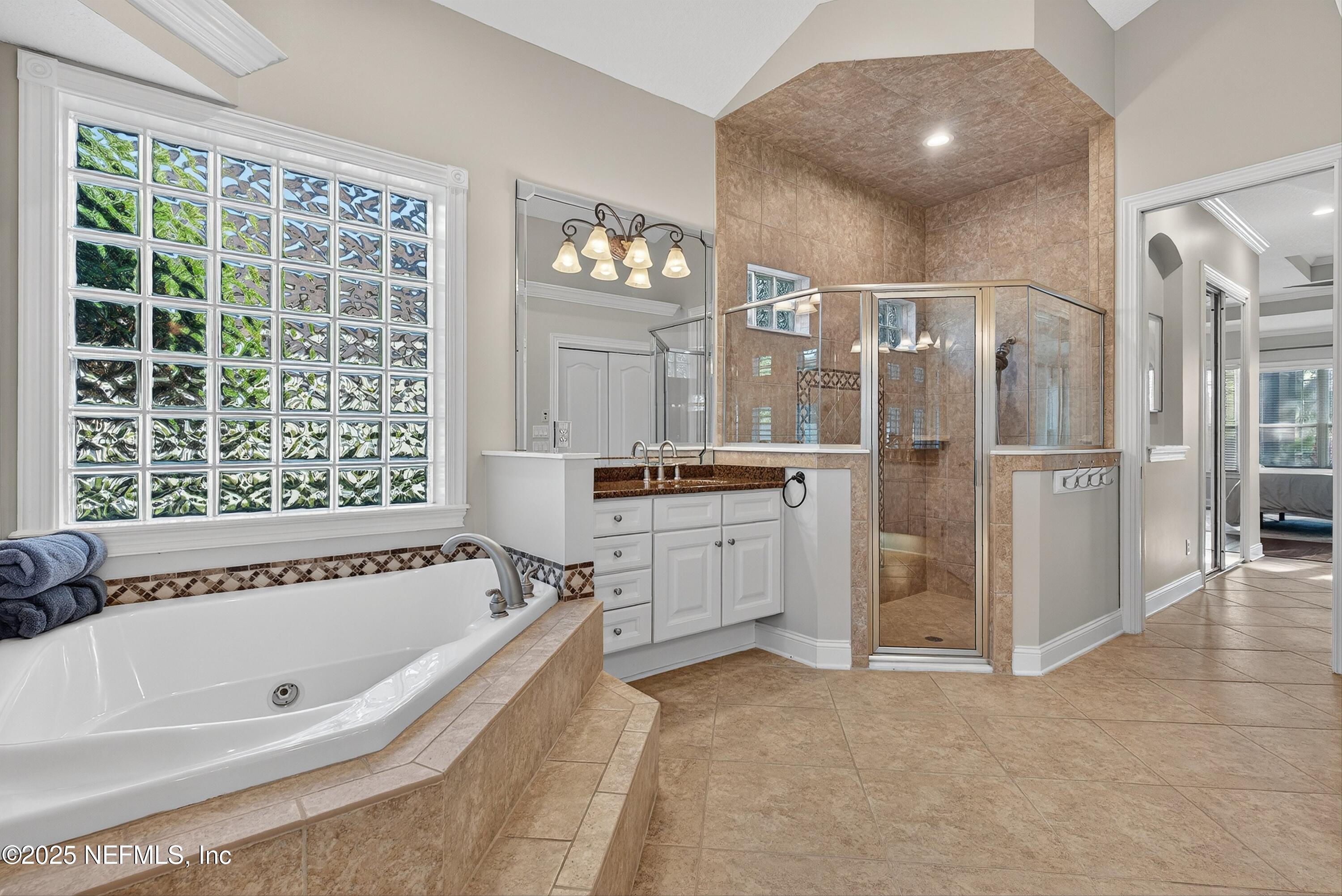 365 North Lombardy Loop St. Johns, FL 32259 - Photo 32 of 90 Primary Bathroom