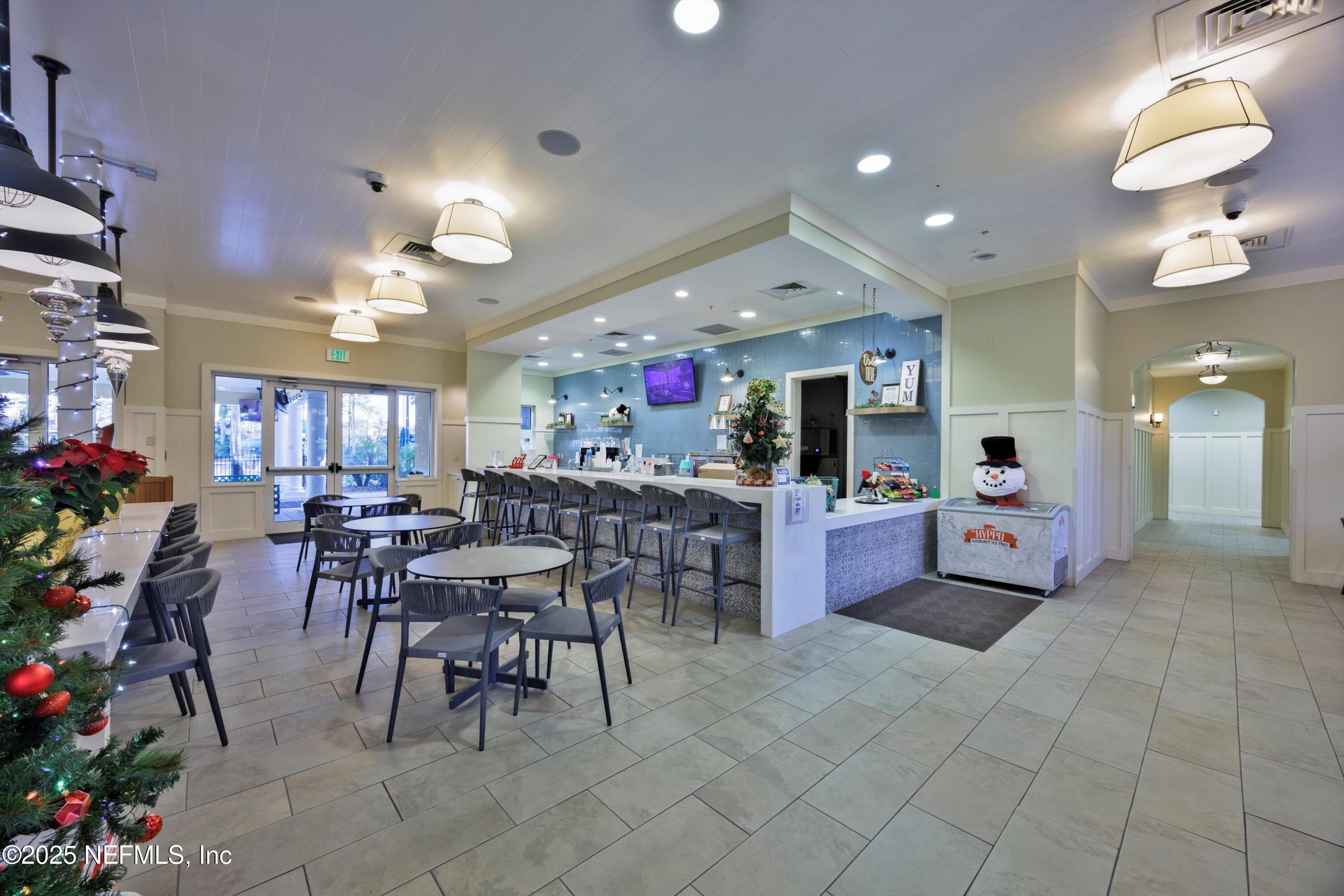 365 North Lombardy Loop St. Johns, FL 32259 - Photo 82 of 90 Cafe