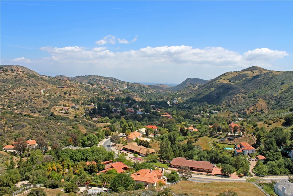160 Stagecoach Road Bell Canyon, CA 91307 - Photo 2 of 10 an aerial view of a city