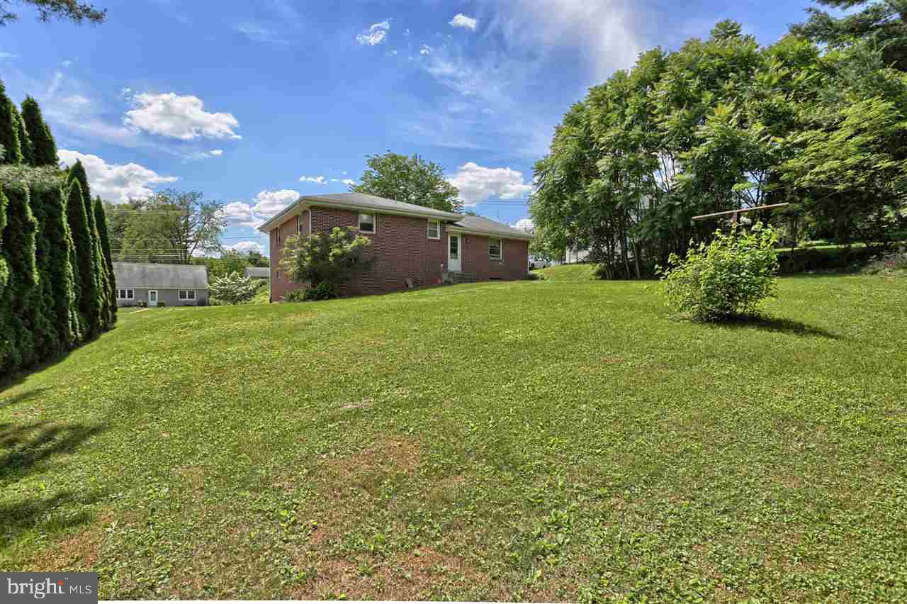 36 Grandview Road Hummelstown, PA 17036 - Photo 23 of 24 Gallery Image 23