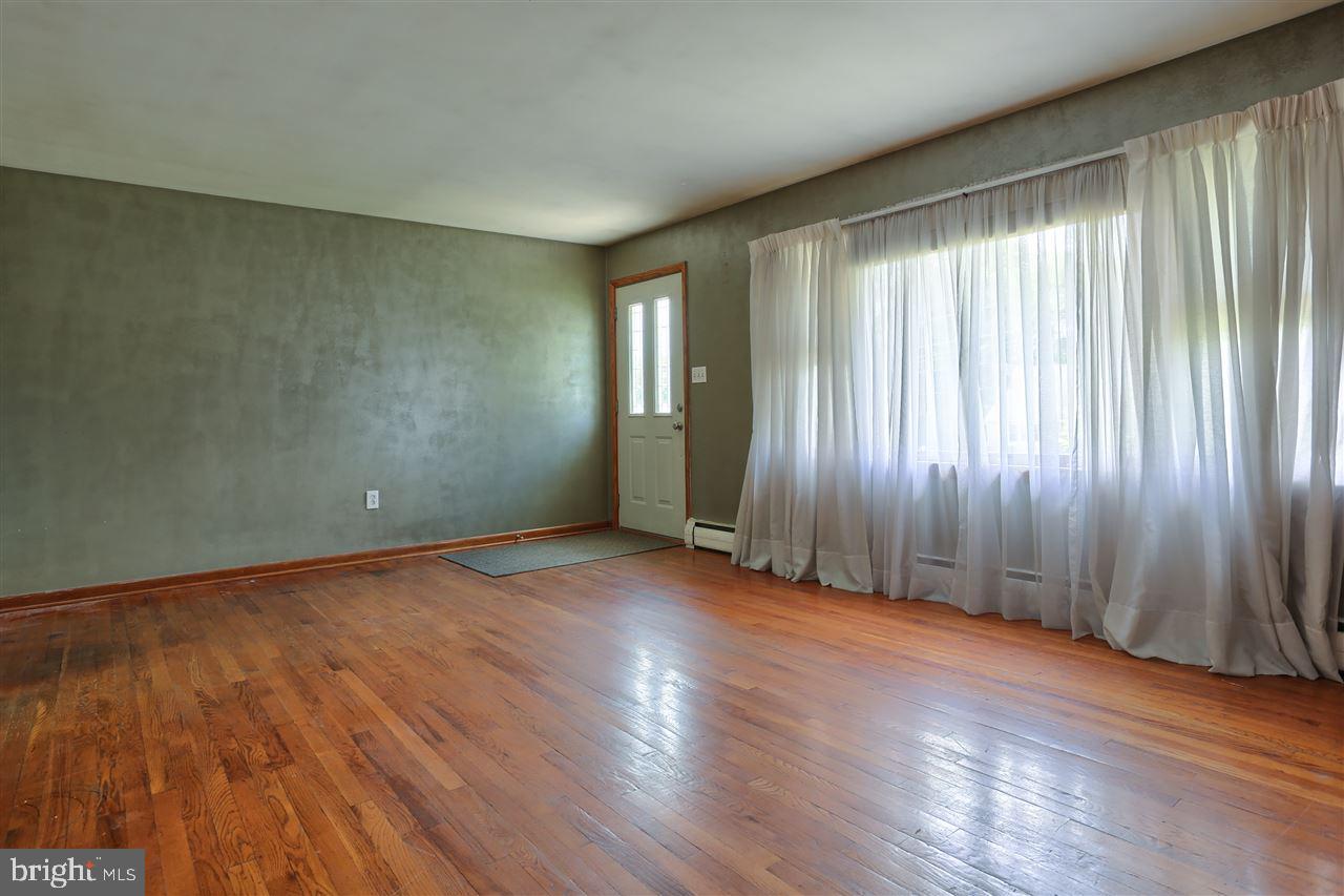 36 Grandview Road Hummelstown, PA 17036 - Photo 6 of 24 Gallery Image 6