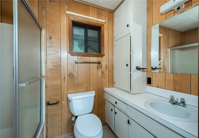 $215,000 | 504 North Echols Street, Caldwell, TX 77836