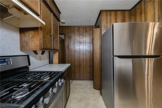 $215,000 | 504 North Echols Street, Caldwell, TX 77836