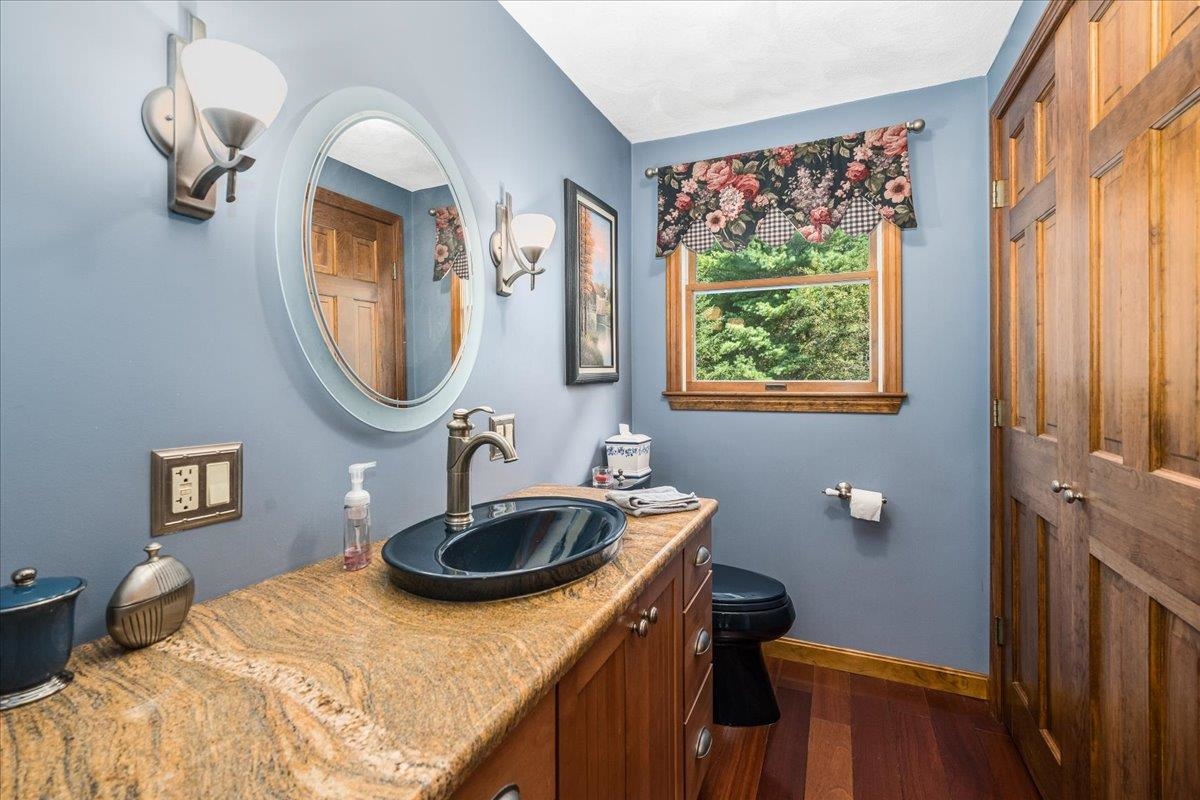 9 County Road Windham, NH 03087 - Photo 18 of 55