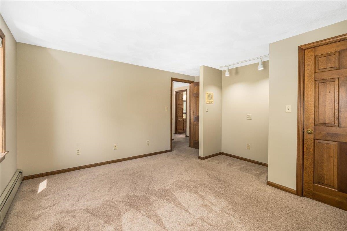 9 County Road Windham, NH 03087 - Photo 32 of 55