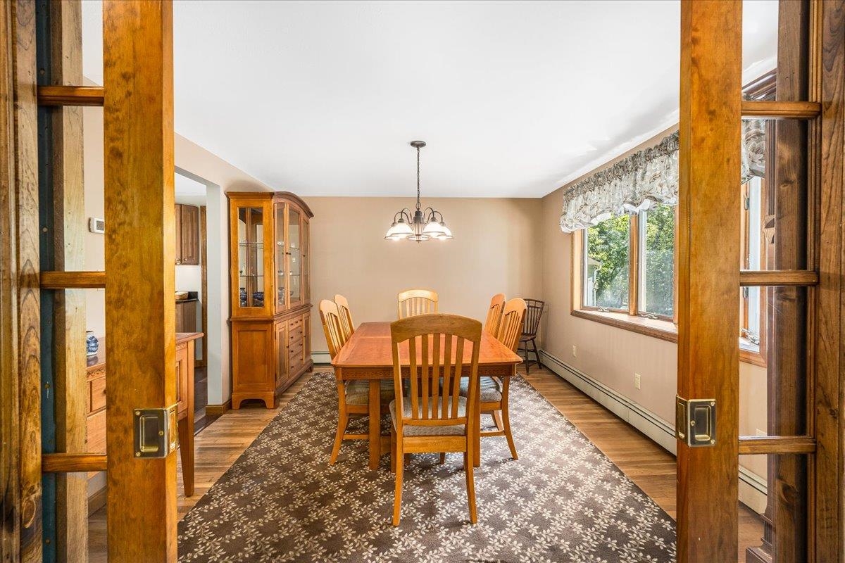 9 County Road Windham, NH 03087 - Photo 4 of 55