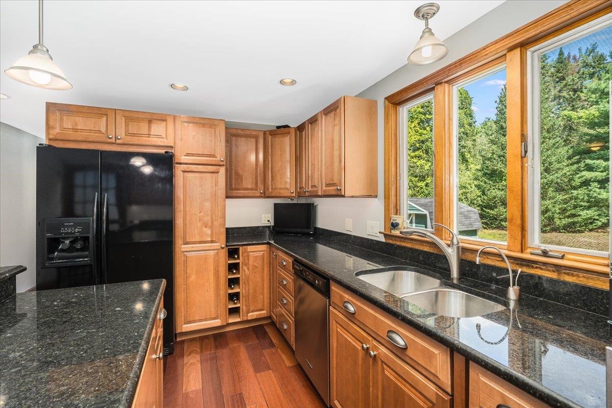 9 County Road Windham, NH 03087 - Photo 9 of 55