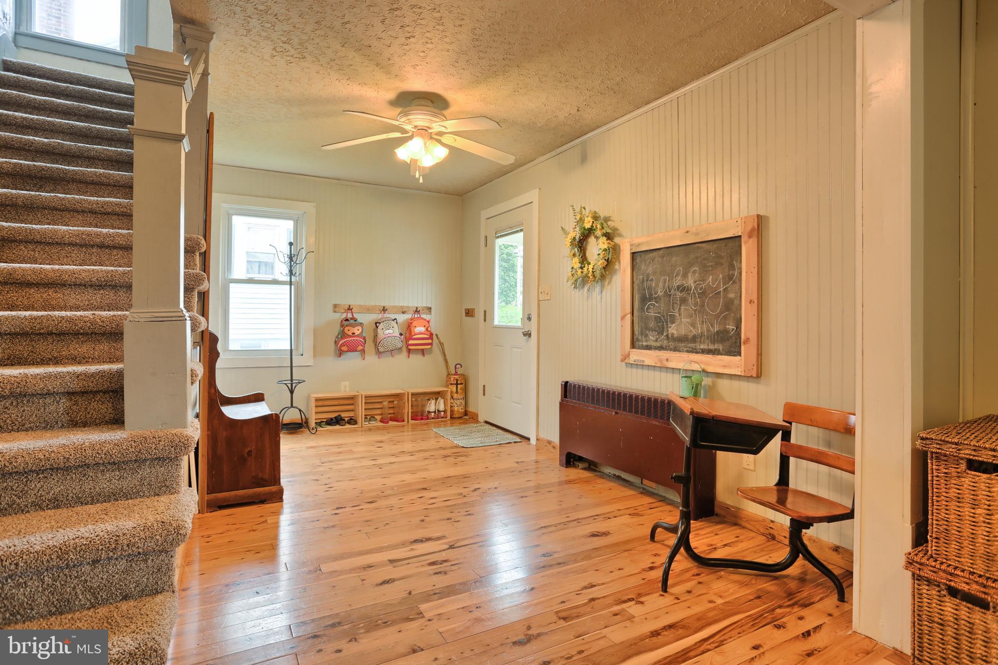 2618 North Colebrook Road Manheim, PA 17545 - Photo 13 of 35