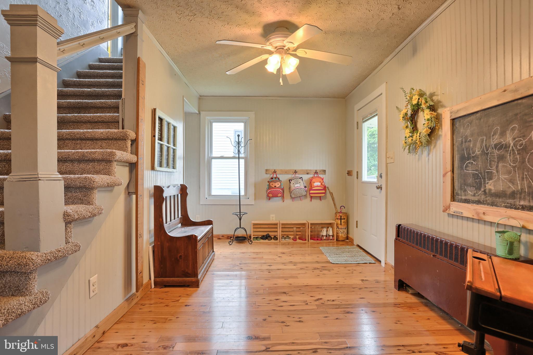 2618 North Colebrook Road Manheim, PA 17545 - Photo 15 of 35