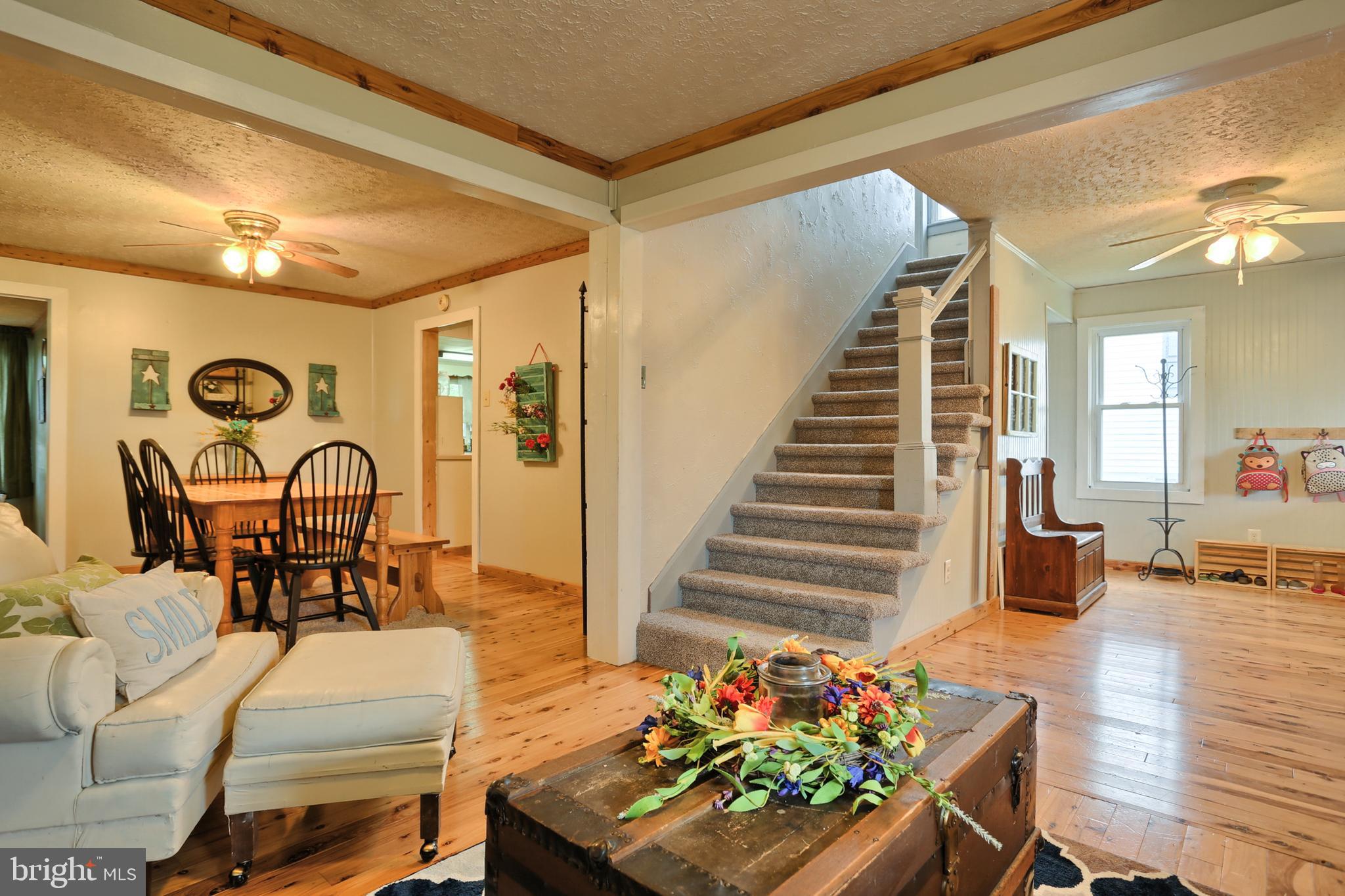 2618 North Colebrook Road Manheim, PA 17545 - Photo 16 of 35
