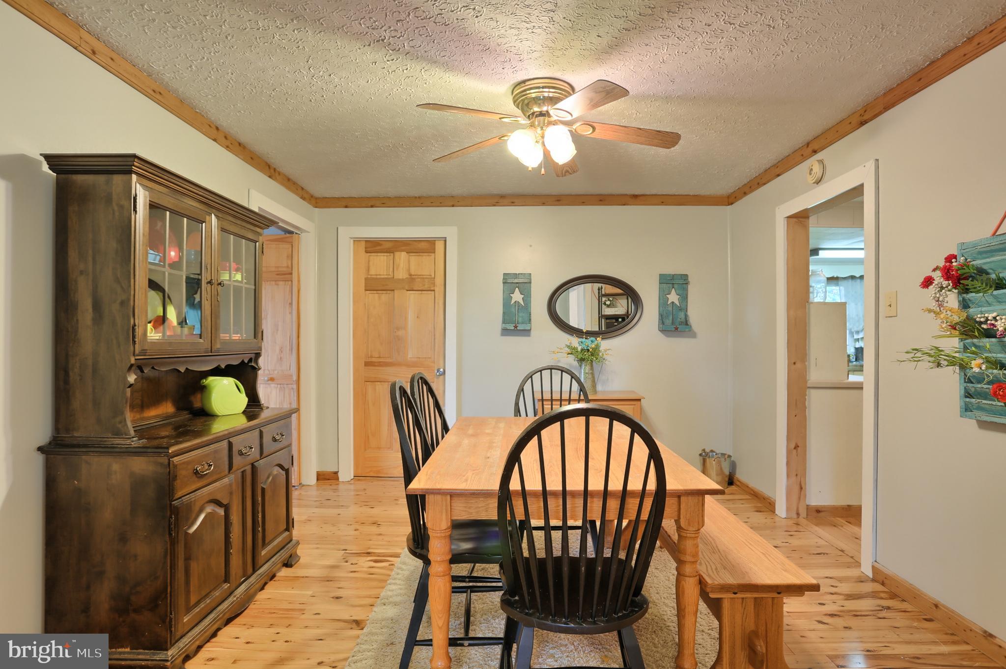 2618 North Colebrook Road Manheim, PA 17545 - Photo 17 of 35