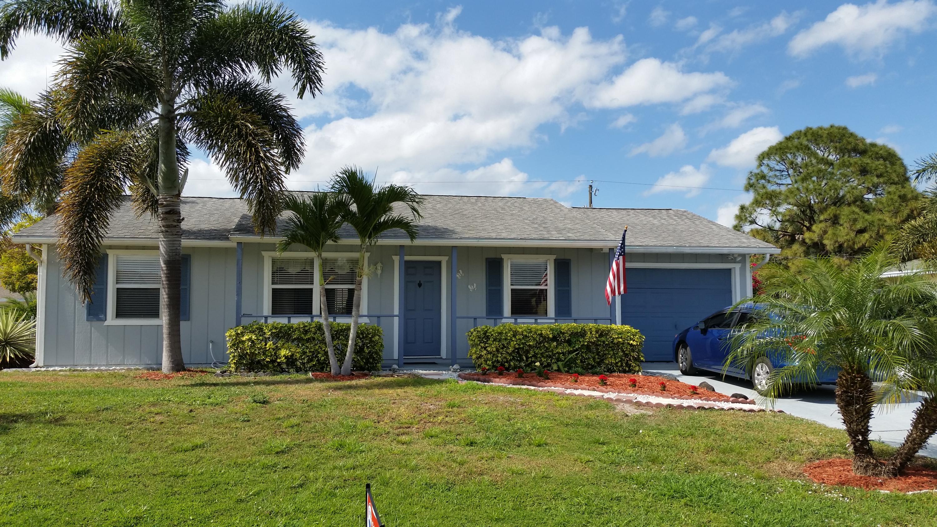 925 Southwest Longfellow Road Port St. Lucie, FL 34953 - Photo 1 of 20 front by Andrea