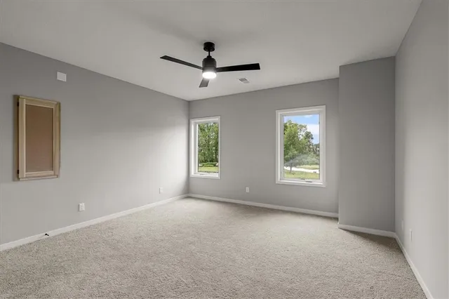 $1,049,896 | 8732 North Lewis Avenue, Kansas City, MO 64157