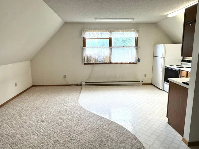 $248,100 | 404 Main Avenue North, Roseau, MN 56751