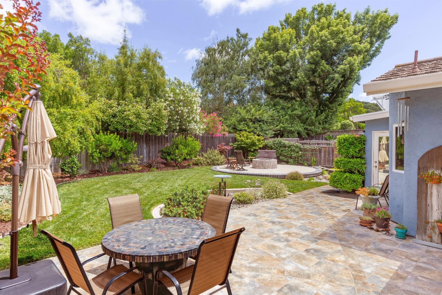 8880 Rancho Hills Drive Gilroy, CA 95020 - Photo 21 of 27 Gallery Image 21