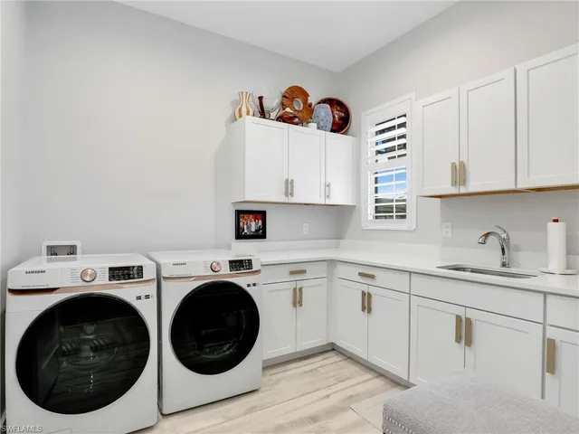 $1,949,999 | 14243 Galley Court, Naples, FL 34114