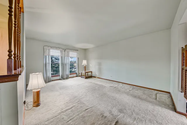 $324,900 | 19929 South Schoolhouse Road, Mokena, IL 60448