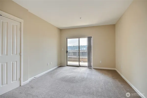 $3,500 | 1000 Aurora Avenue North, Unit 310, Seattle, WA 98109