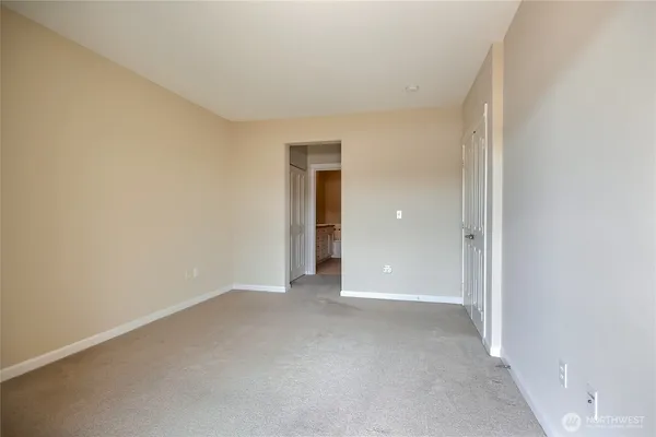 $3,500 | 1000 Aurora Avenue North, Unit 310, Seattle, WA 98109