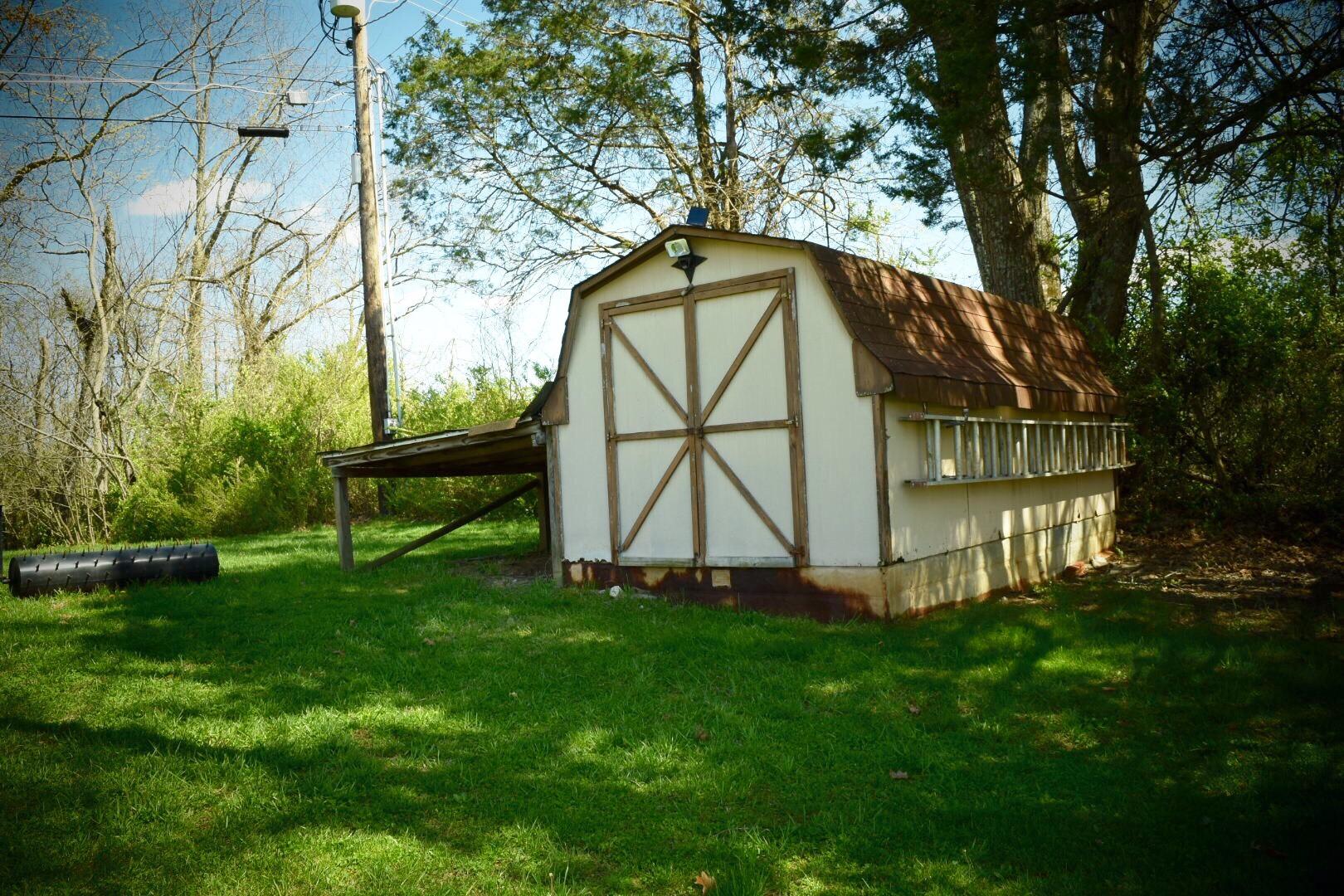 169 Stratford Road Harrogate, TN 37752 - Photo 7 of 20 outbuilding 2