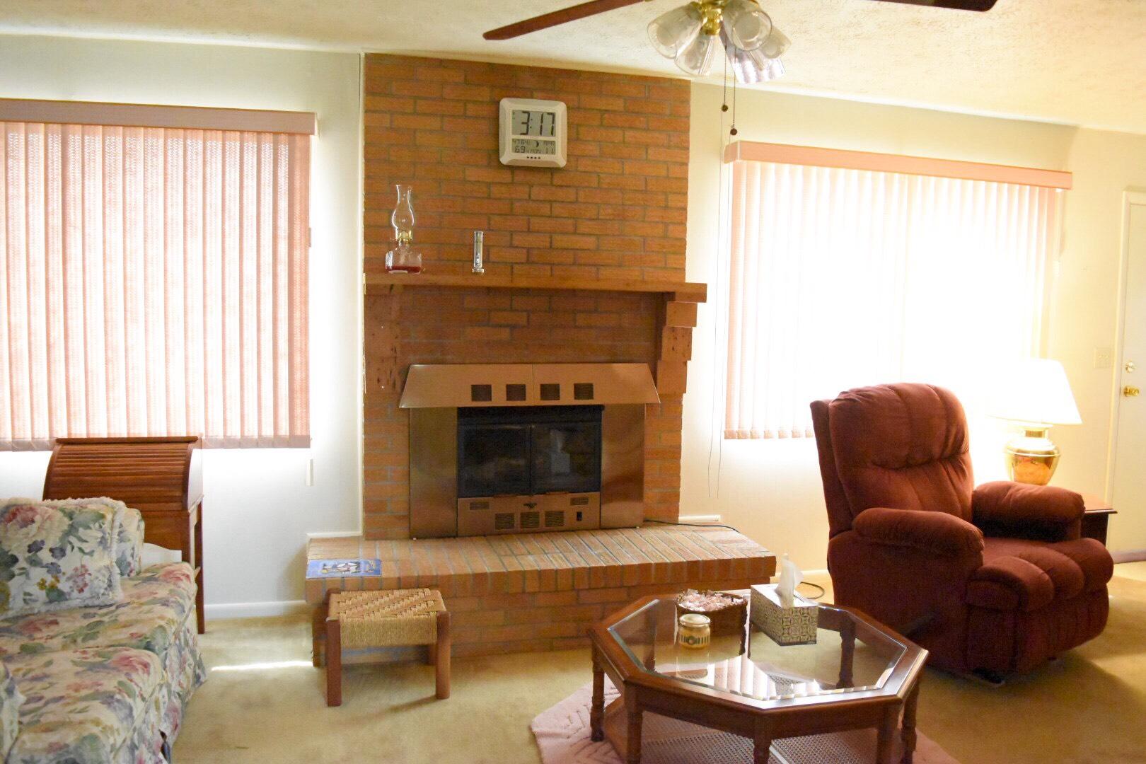 169 Stratford Road Harrogate, TN 37752 - Photo 9 of 20 Brick Fireplace