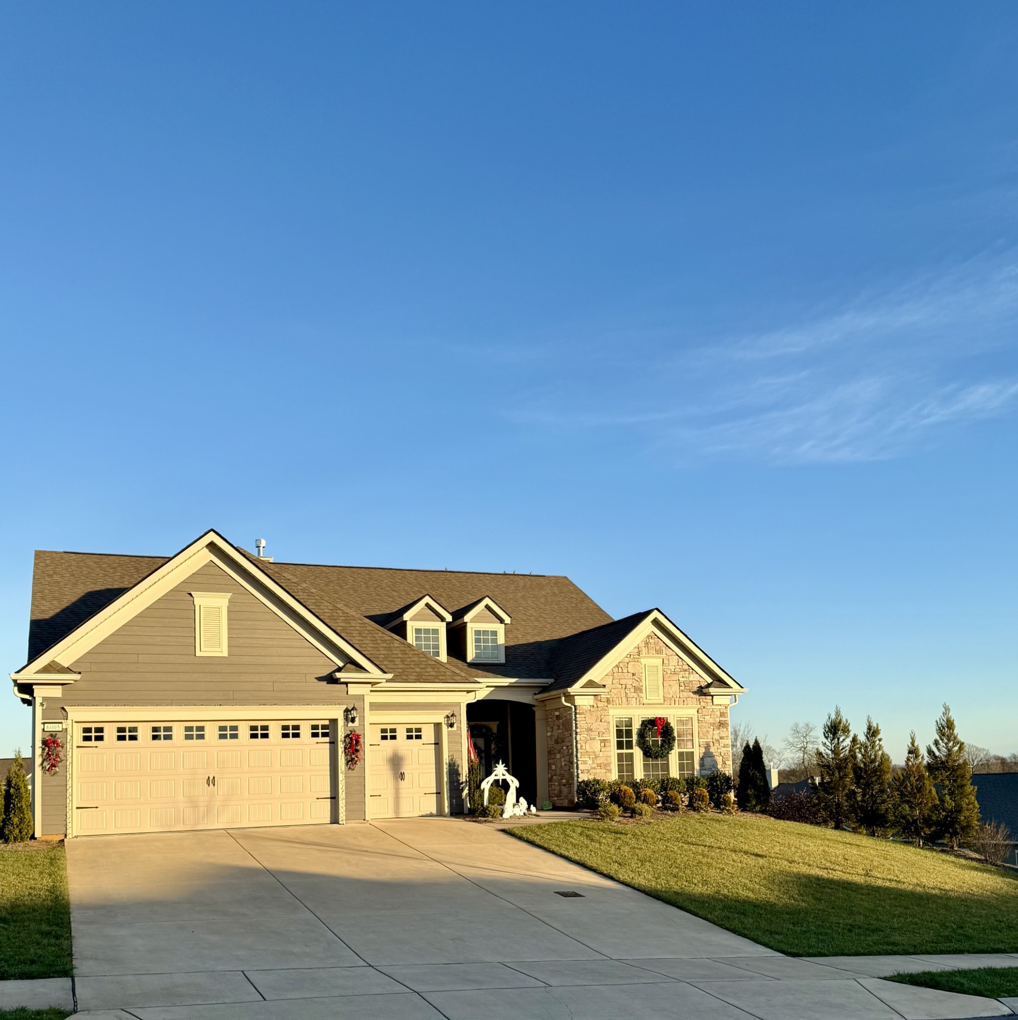 6005 Monroe Way Spring Hill Spring Hill, TN 37174 - Photo 2 of 29