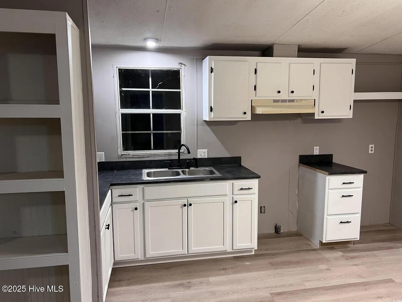 493 Winding Ridge Sanford, NC 27332 - Photo 5 of 13 3w