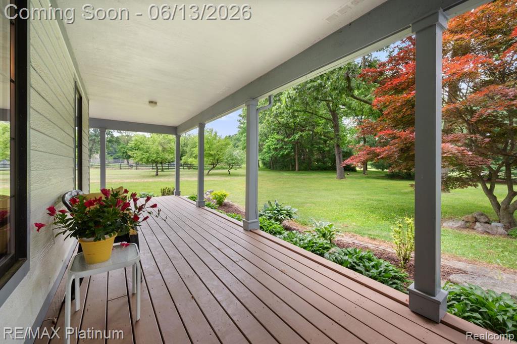 12902 Autumn Ridge Court Milford, MI 48380 - Photo 58 of 73
