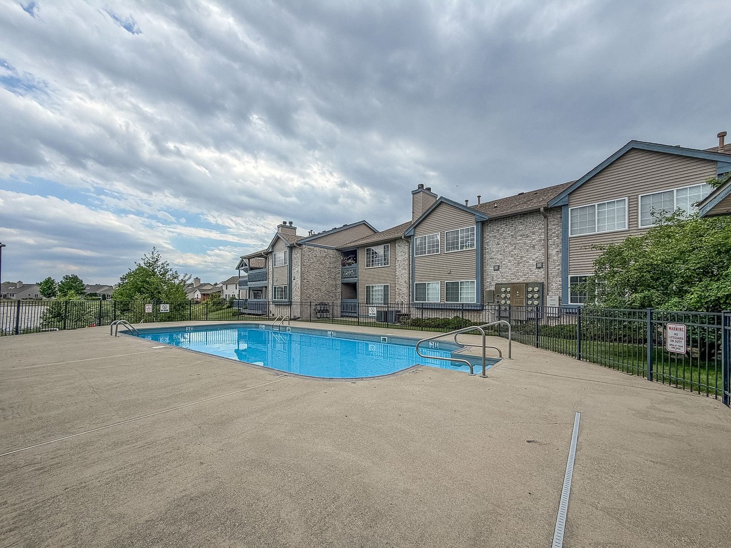 2404 Windward Boulevard, Unit 201 Champaign, IL 61821 - Photo 24 of 25