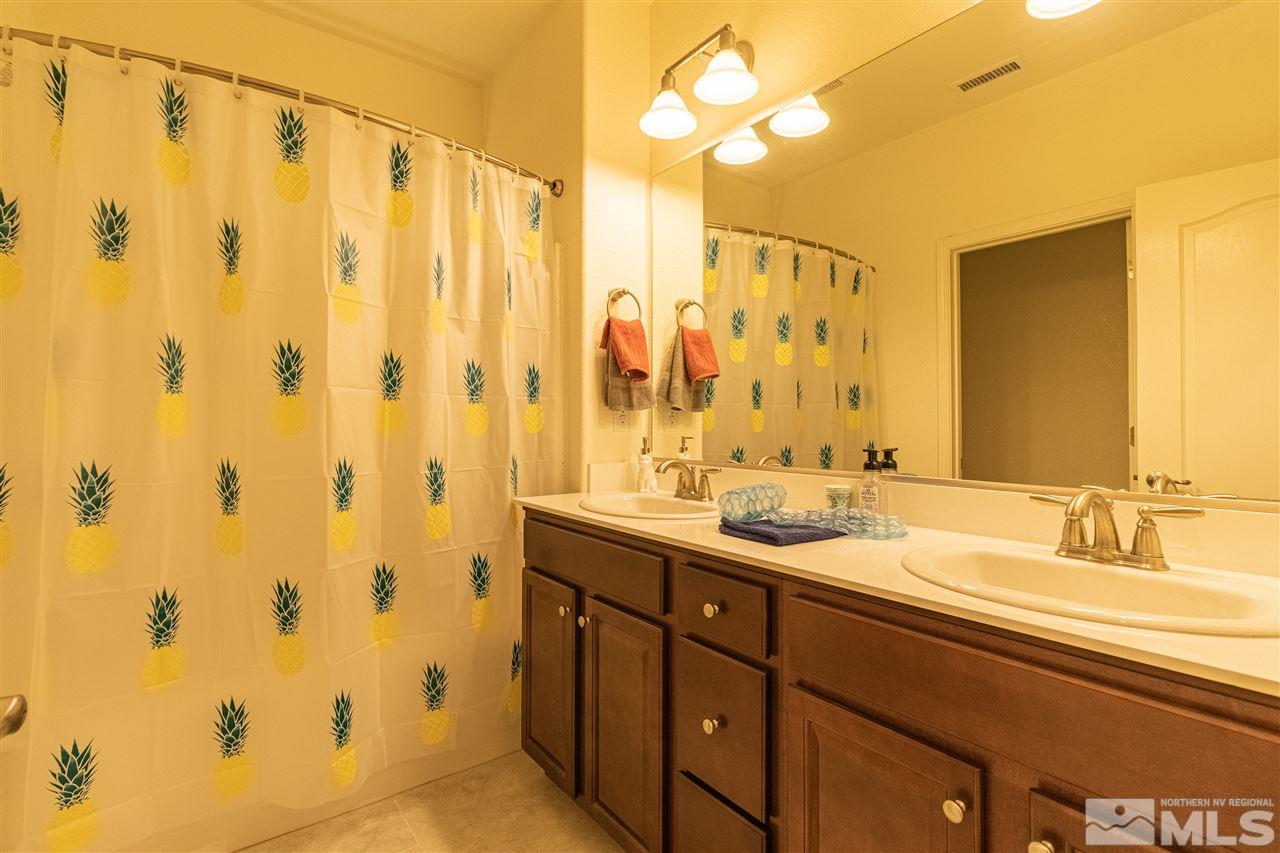 7373 Continuum Drive Reno, NV 89506 - Photo 5 of 9 Photo 5