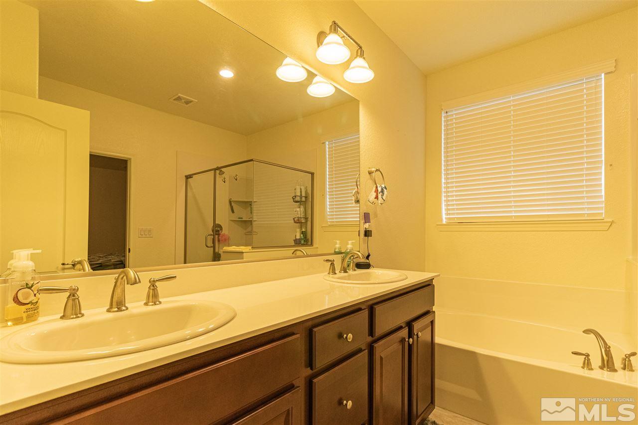 7373 Continuum Drive Reno, NV 89506 - Photo 6 of 9 Photo 6