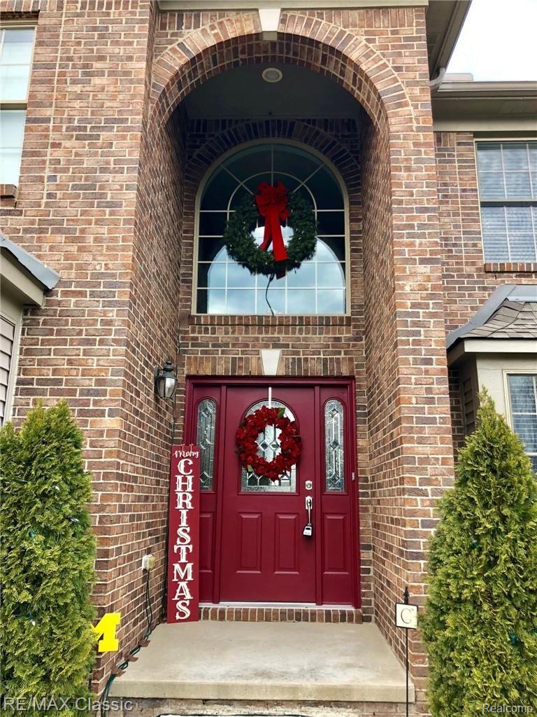 Gorgeous Brick Entryway 