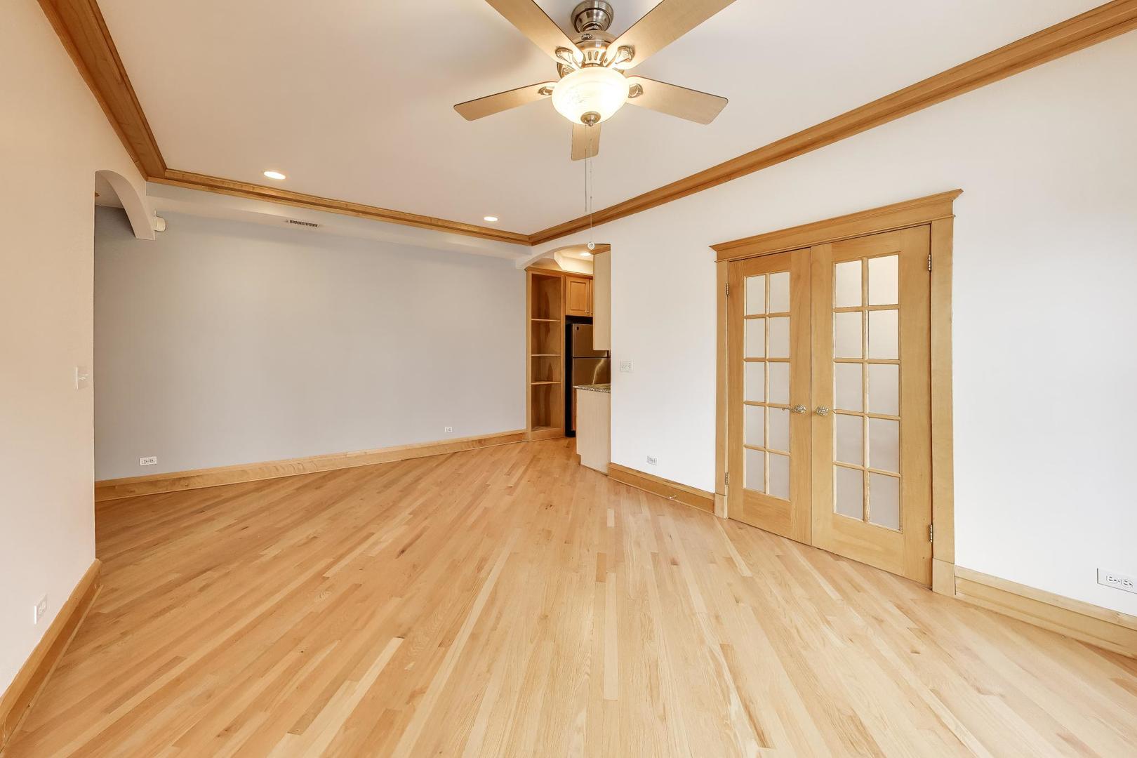 6741 North Sheridan Road, Unit 2S Chicago, IL 60626 - Photo 13 of 35